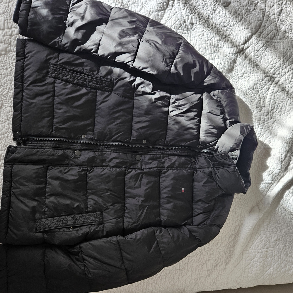 Tommy Hilfiger Men's Black Puffer Jacket